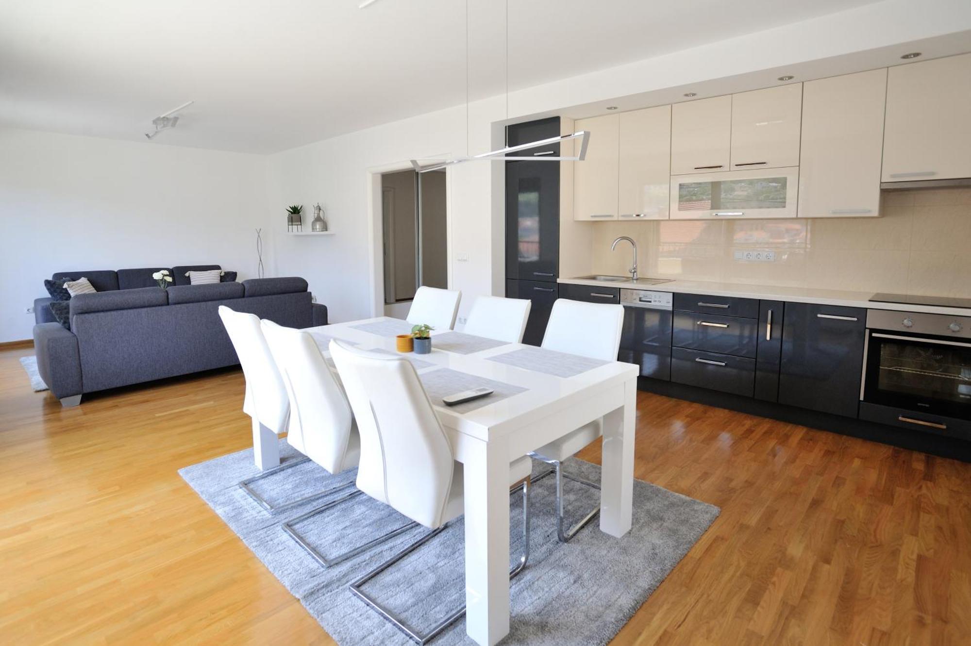 Captain'S Luxury Apartments Мостар Экстерьер фото