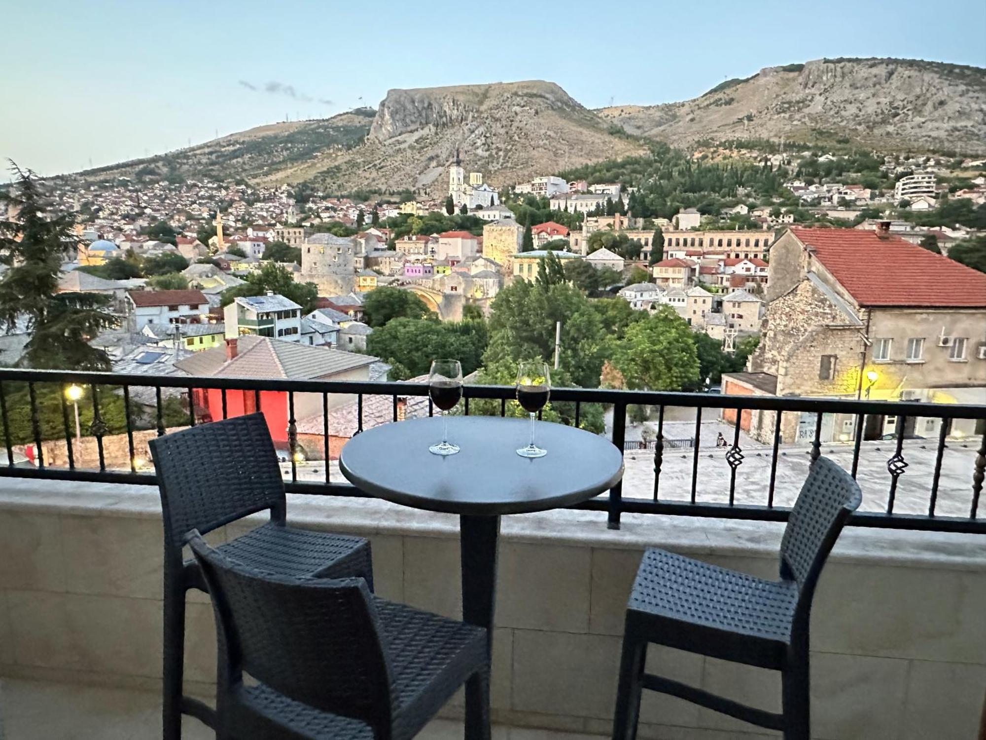 Captain'S Luxury Apartments Мостар Экстерьер фото